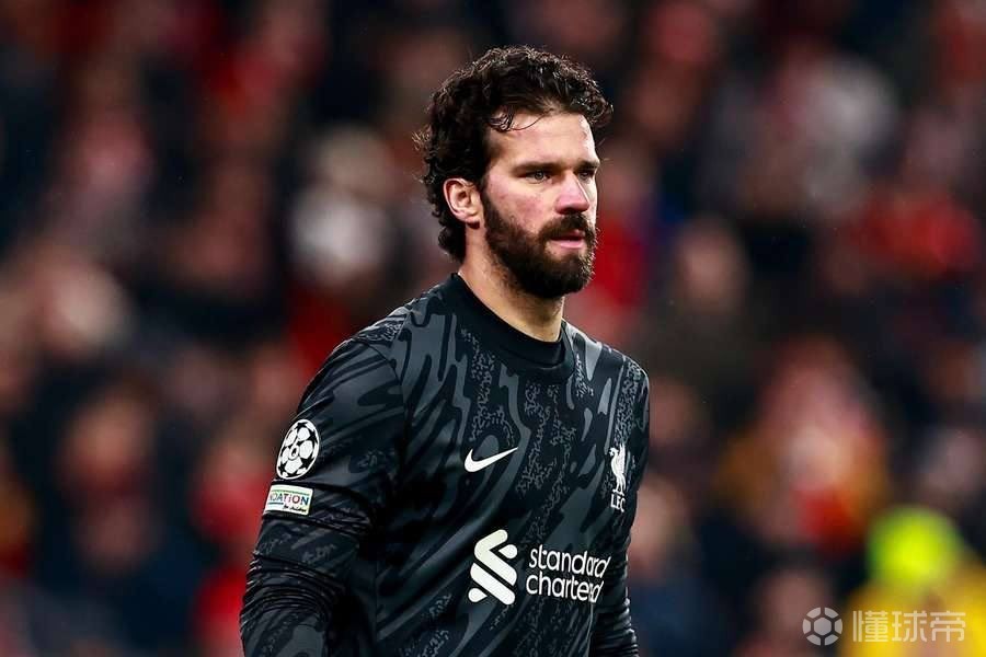 跟队：尤文想在今夏签阿利松，他们能负担球员现有600万欧年薪